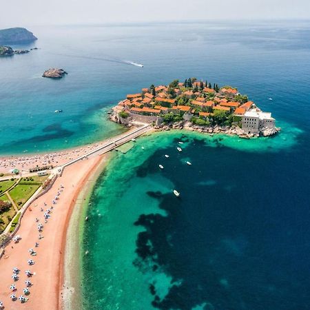 Bmv Room For 2-3 With Greenery View Sveti Stefan Extérieur photo
